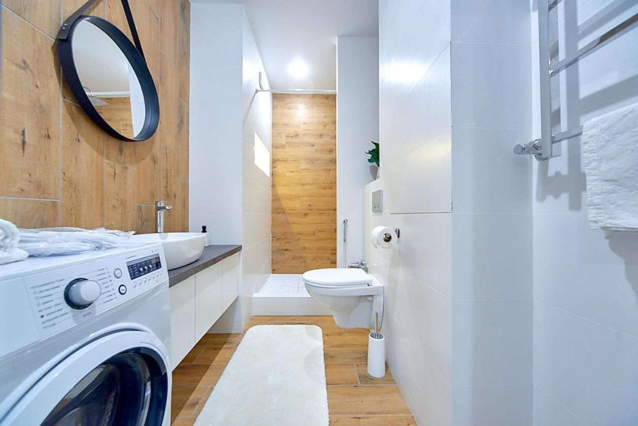 Апартаменты Modern apartment near the metro Минск-33