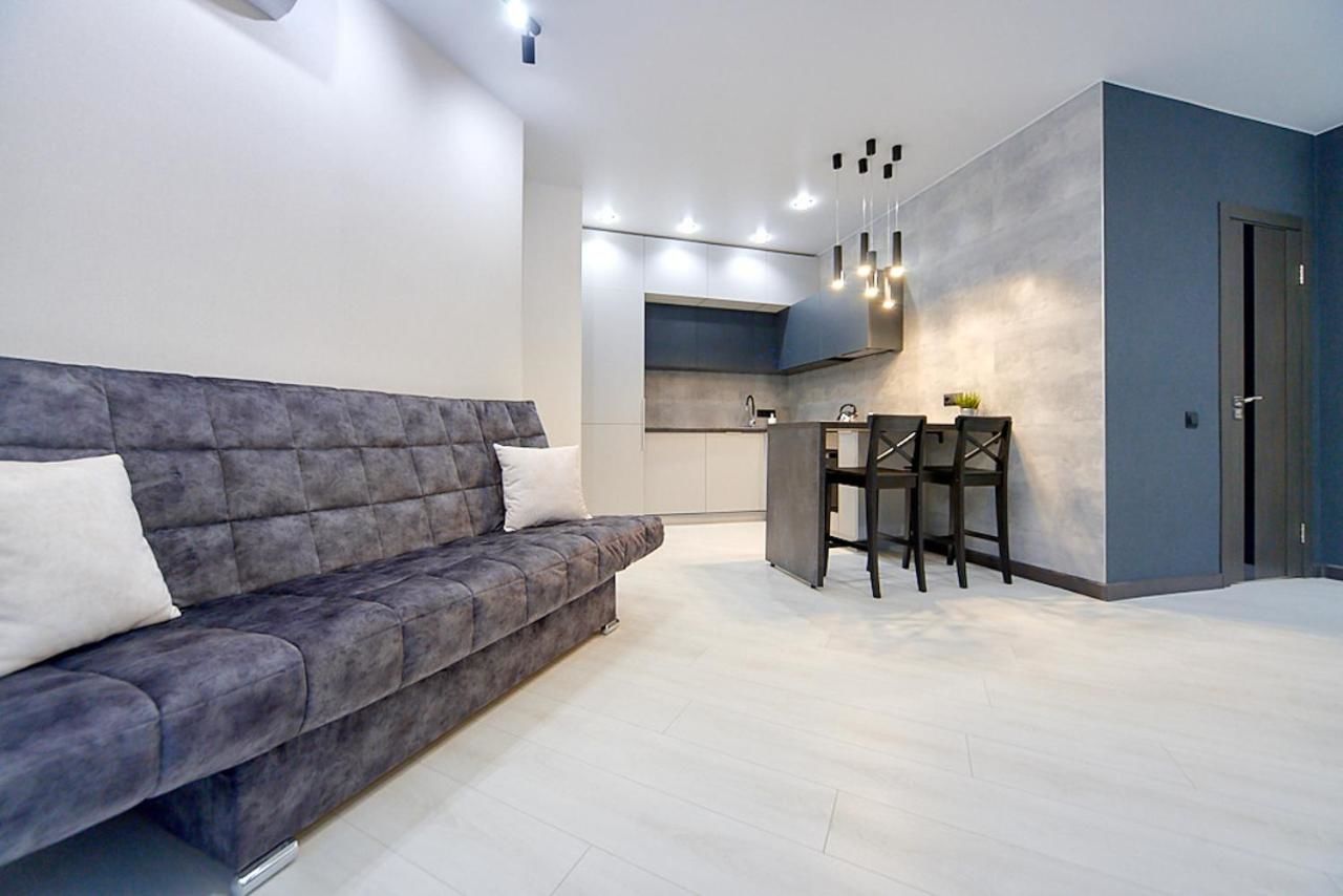 Апартаменты Modern apartment near the metro Минск-34