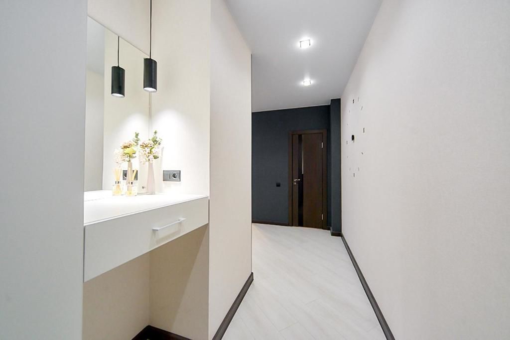 Апартаменты Modern apartment near the metro Минск-54