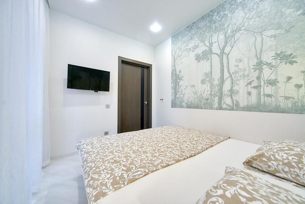 Апартаменты Modern apartment near the metro Минск-59