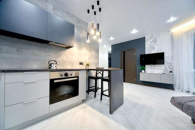 Апартаменты Modern apartment near the metro Минск-31