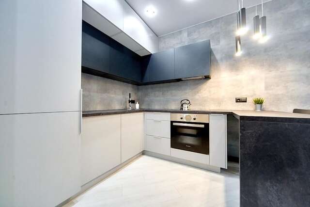 Апартаменты Modern apartment near the metro Минск-41