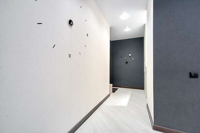 Апартаменты Modern apartment near the metro Минск-42