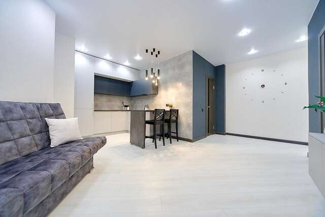Апартаменты Modern apartment near the metro Минск-9